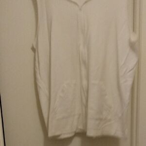 Sonoma White Sleeveless Beach Cover